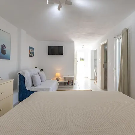 Apartmán Lydia's West Alikí