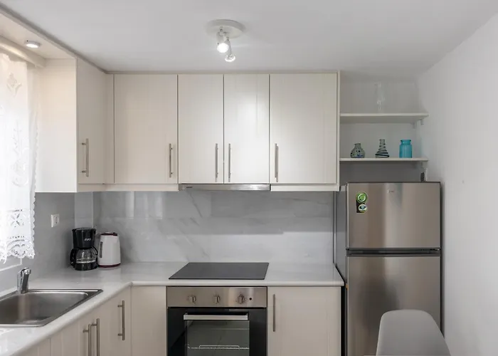 Apartment Lydia's West *